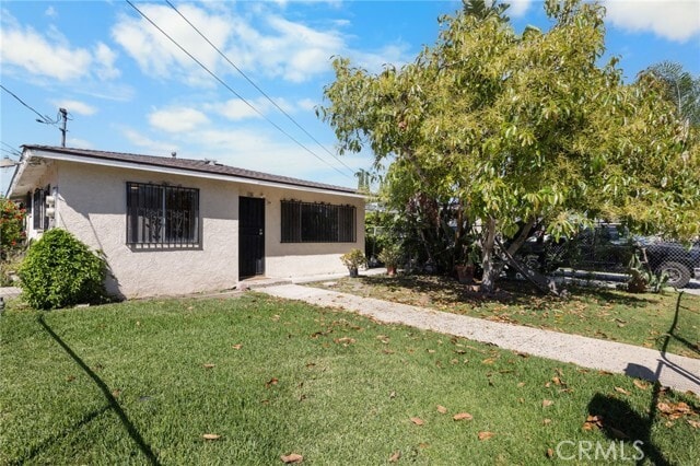 Building Photo - 207 Flora St