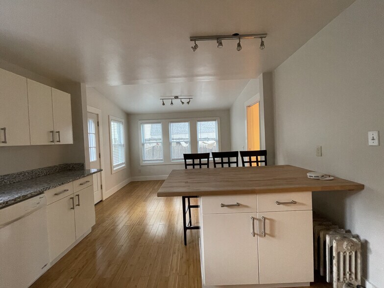 Kitchen (view 4) - 11 Maple Cir