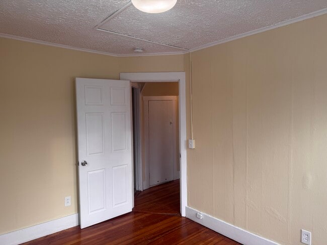 Building Photo - 20 Washington Ave