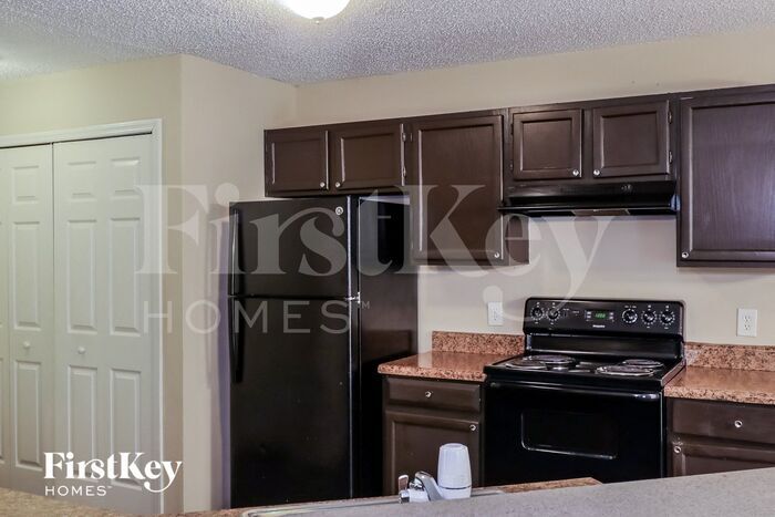 Building Photo - 14947 SE 25 Pl