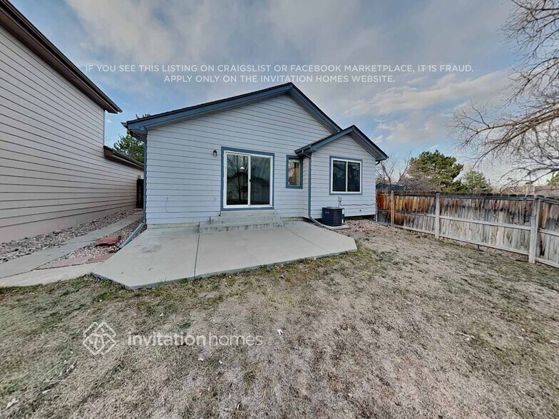 Building Photo - 4120 E 134th Dr