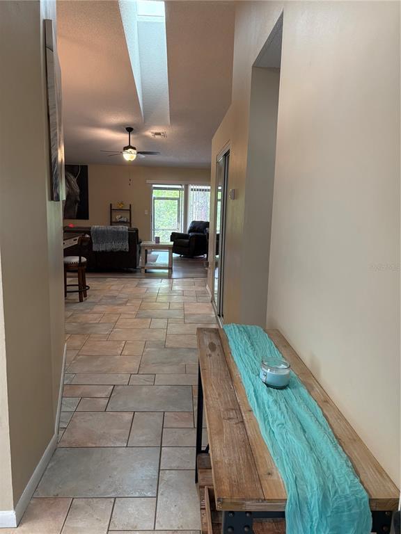 Building Photo - 571 Milburne Close
