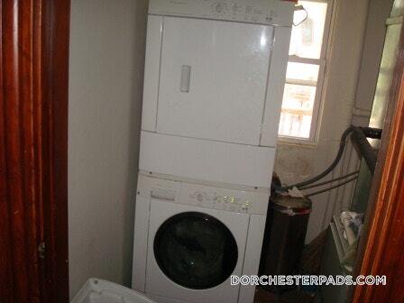 Building Photo - 18 Taft St