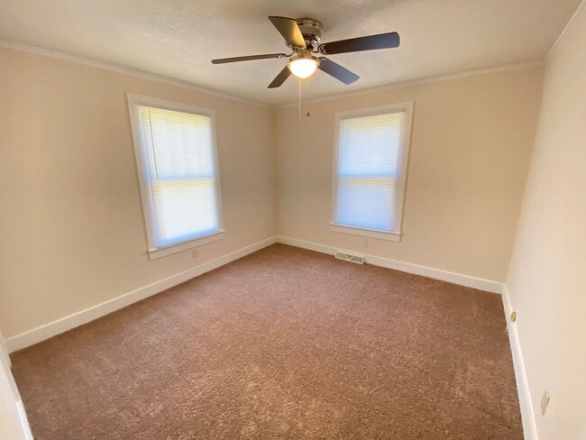 Building Photo - 2bd/1ba House w/ 2020 remodel in Kannapoli...
