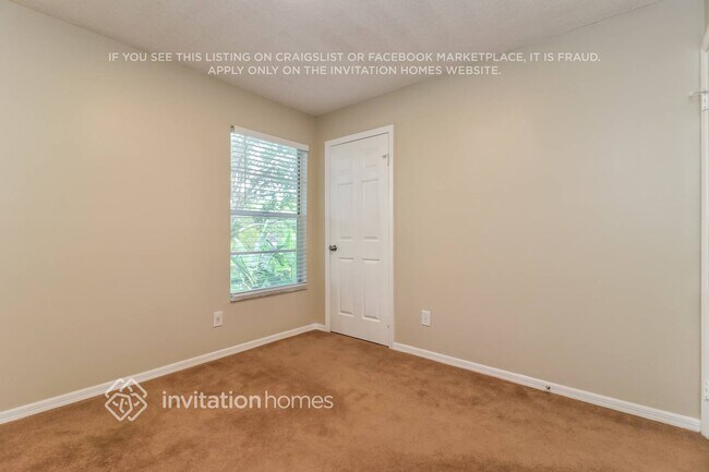Building Photo - 9703 Pleasant Run Way
