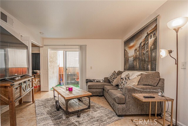 Building Photo - 23611 Golden Springs Dr