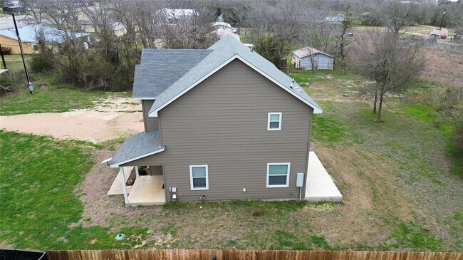Building Photo - 3805 US-290