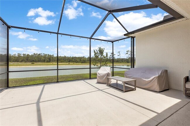 Building Photo - 33700 Hamilton Hl Ln