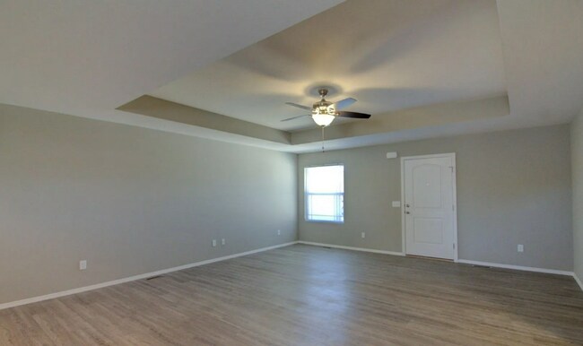 Building Photo - 3 bedroom duplex for rent in Battlefield