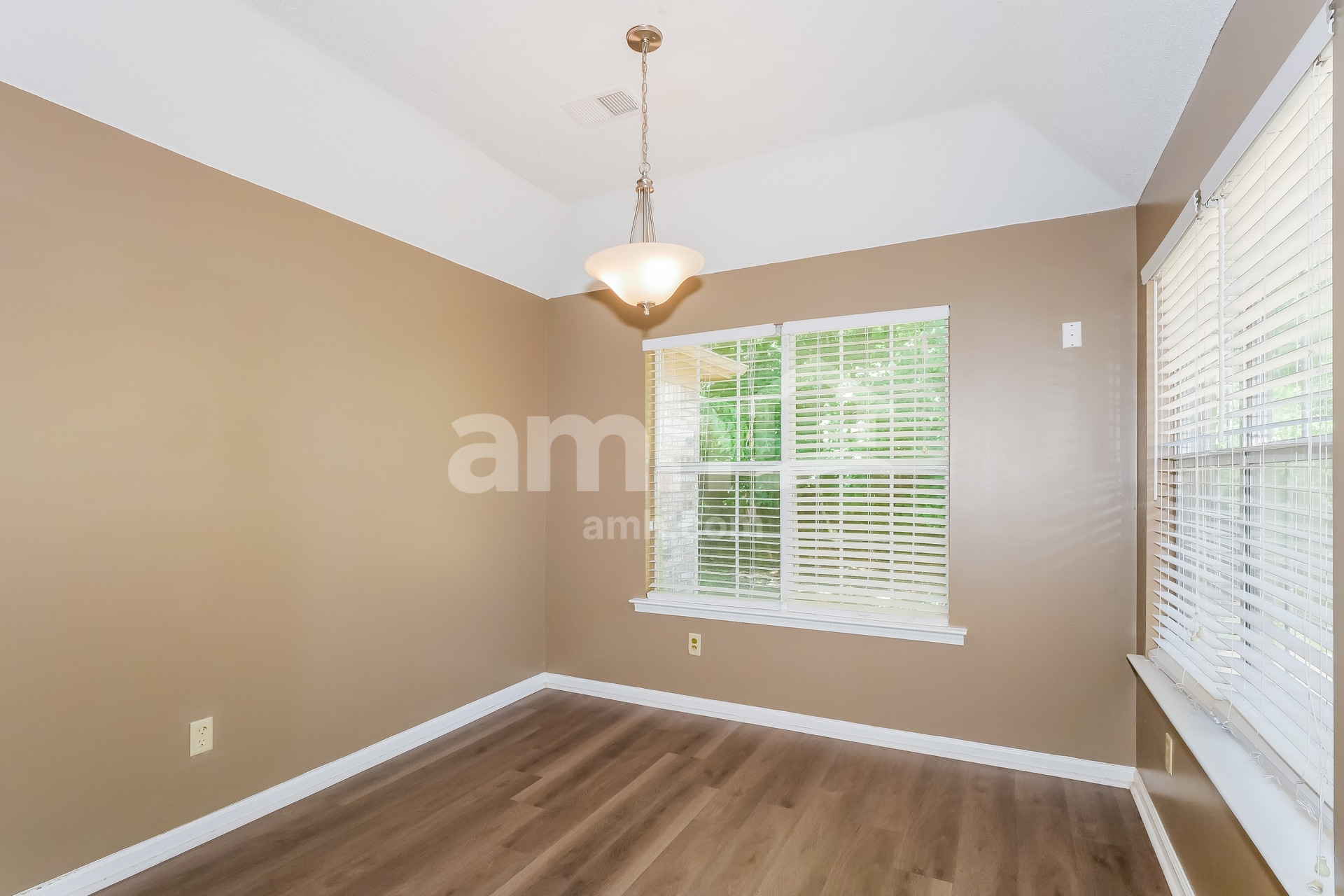 Building Photo - 1377 Marhill Cove