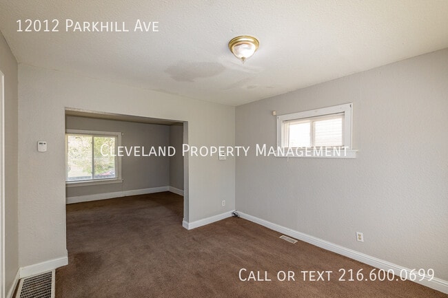 Building Photo - 12012 Parkhill Ave