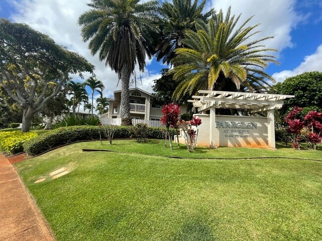 Building Photo - Parkglen at Waikele upstairs corner/end unit