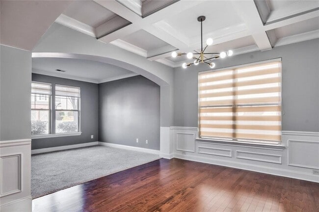 Building Photo - 5390 Breckinridge Ln