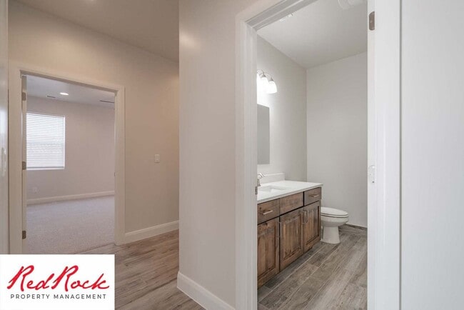 Building Photo - Single Family Home in Hurricane with an attached Casita!