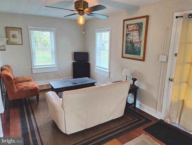 Building Photo - 4884 Charles Town Rd