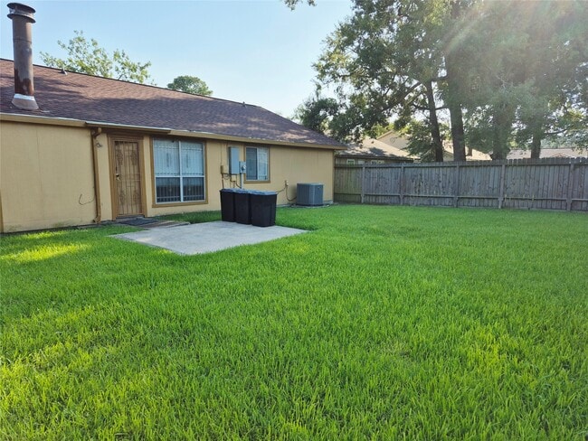 Building Photo - 13211 Whitchurch Way