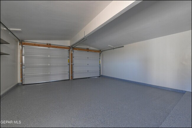 Building Photo - 7117 Alto Rey Ave