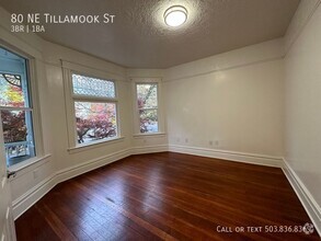 Building Photo - Amazing Unit in the Elliot Neighborhood!