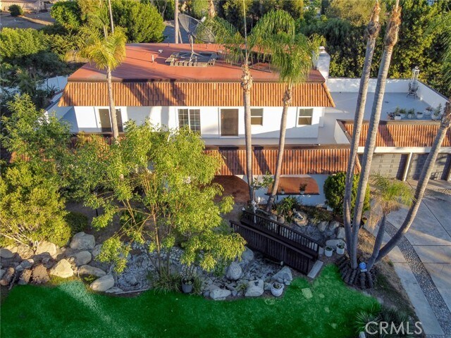 Building Photo - 19110 La Pradera