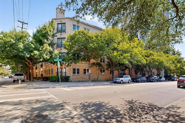 Building Photo - 3400 Welborn St