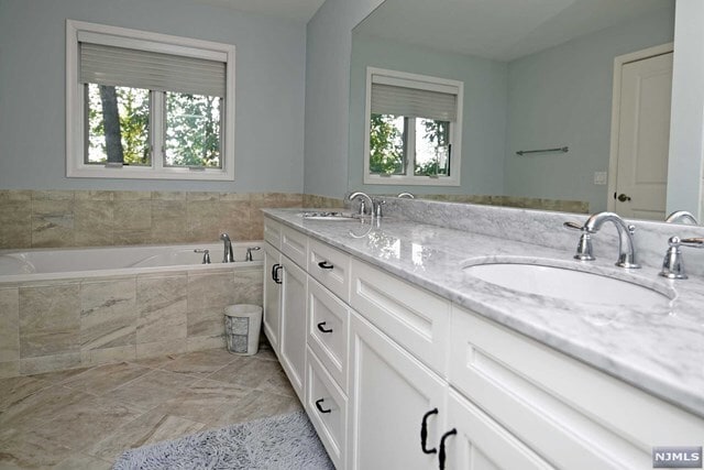 Building Photo - 1807 Whitney Ln