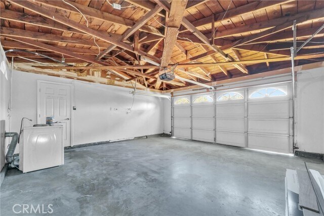 Building Photo - 18515 Los Machos Dr
