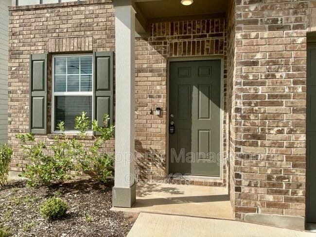 Building Photo - 203 Stonebrook Dr