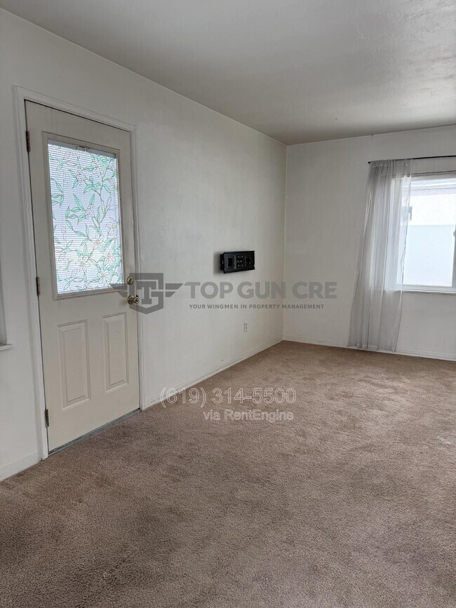 Building Photo - 3720-26 Yosemite St