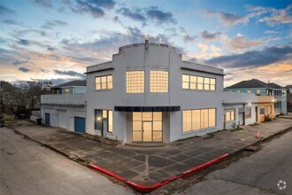 Building Photo - 1227 Avenue L