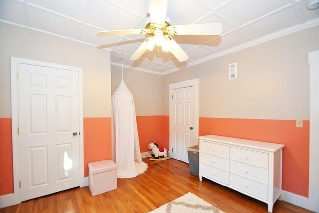 Building Photo - 90 High St