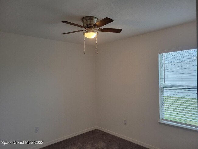 Building Photo - 2429 Bonnyton Ln NW