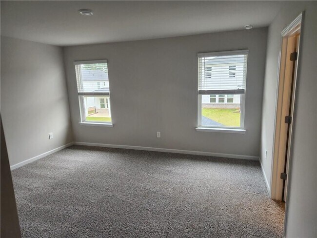 Building Photo - 2576 Double Oak Trl