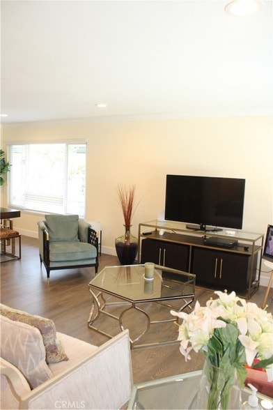 Building Photo - 761 W Country Hills Dr