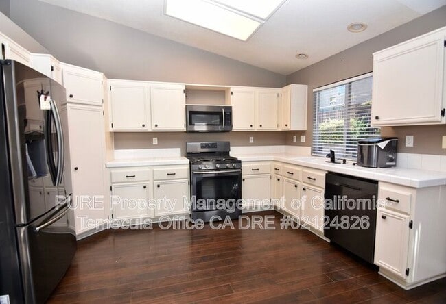 Building Photo - 39588 Bainbridge Cir