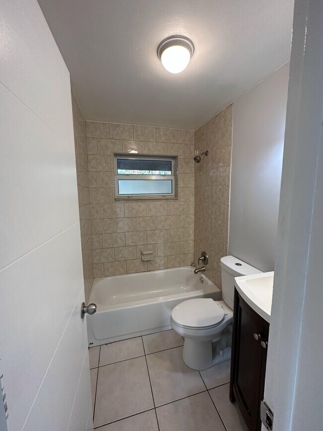 Building Photo - 8500 Sunset Dr