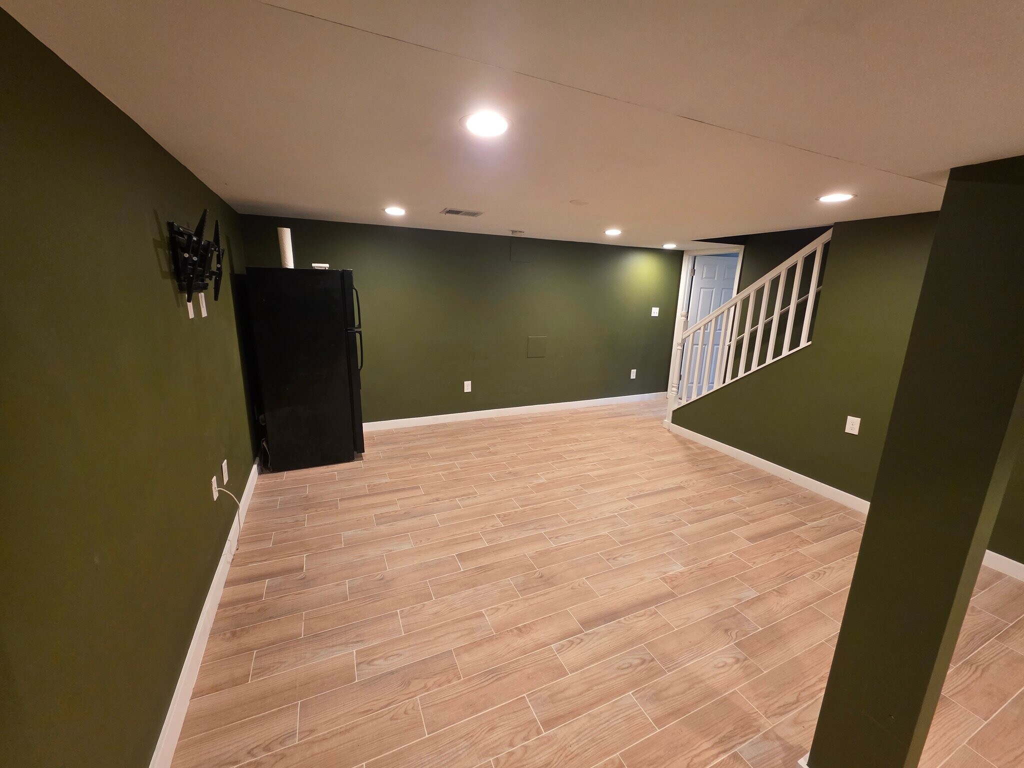 Building Photo - 7509 Lenham Dr