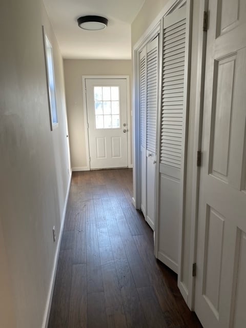 Hallway - 1019 Putnam St