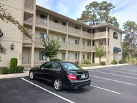 Building Photo - Available now! - 2 Bedroom, 2 Bath, 1st Fl...