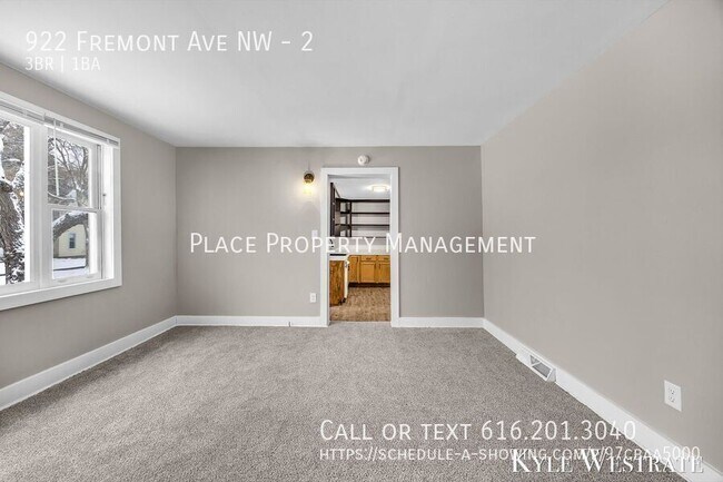 Building Photo - 922 Fremont Ave NW