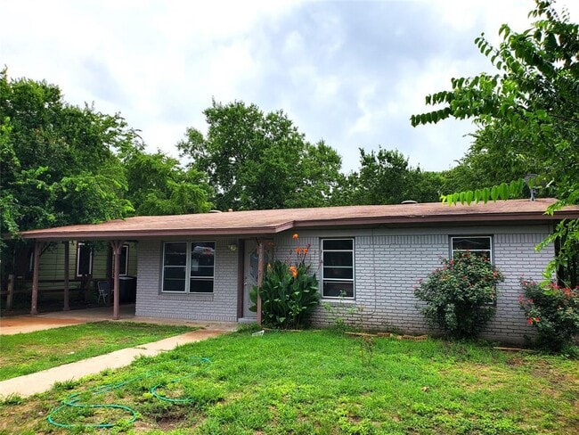 Primary Photo - 8907 Shepard Dr