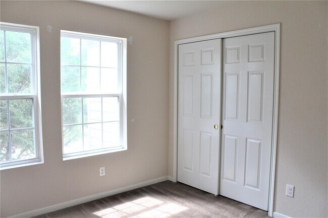 Building Photo - 3006 Teak Forest Trail