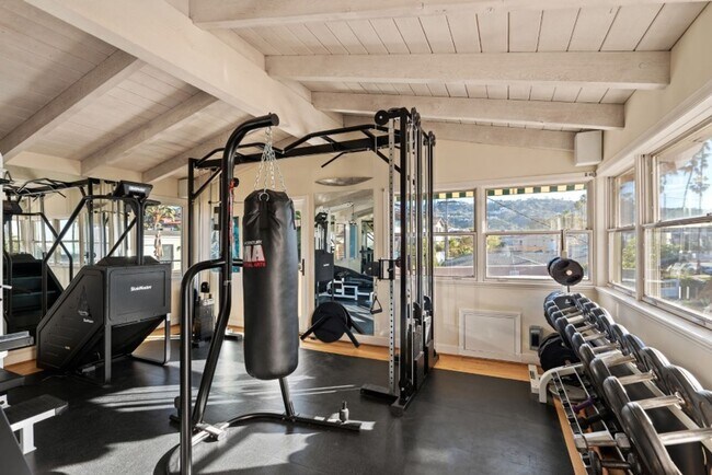 Building Photo - Stunning, Luxury La Jolla Shores Location with Panoramic Ocean Views!!