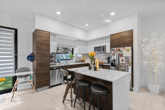 Building Photo - 11714 SW 106th Terrace