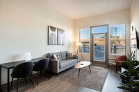 Building Photo - 555 N College Ave