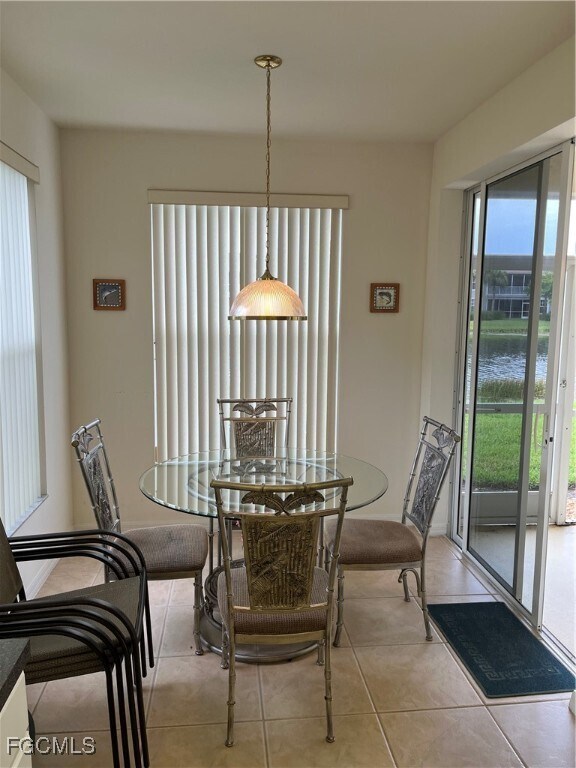 Building Photo - 9636 Hemingway Ln