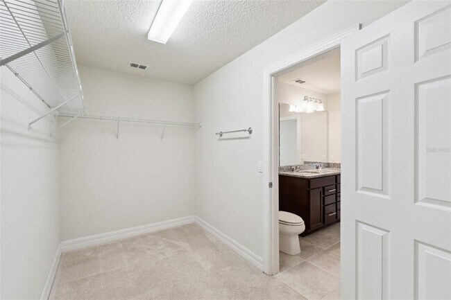 Building Photo - 2282 Nuthatch St