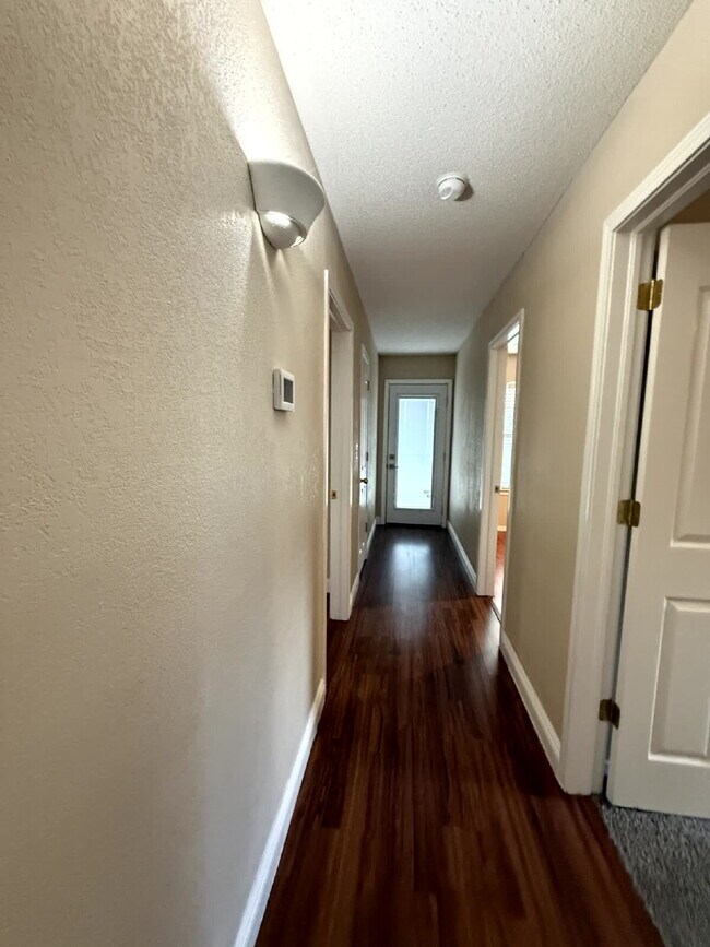 Building Photo - 14036 Volcanic Rock Dr