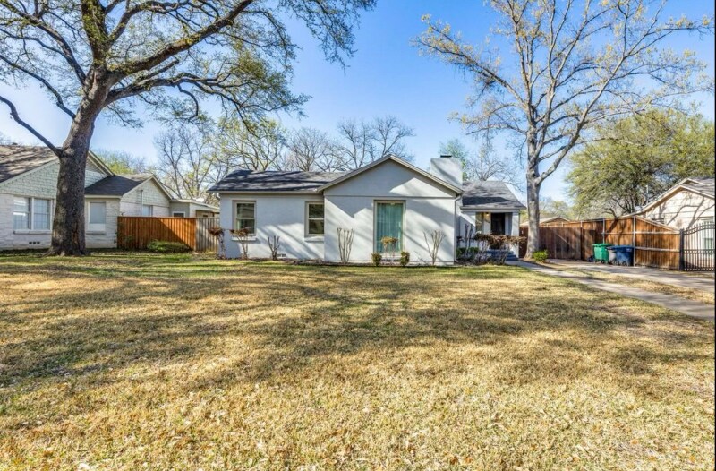 Building Photo - 3624 W Biddison St