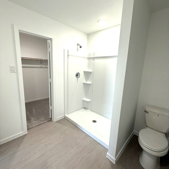 Building Photo - 6859 Flowering Ginger Ln