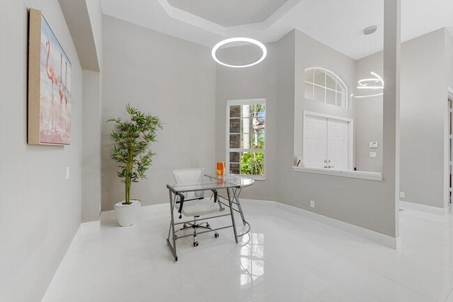 Building Photo - 9919 Royal Cardigan Way